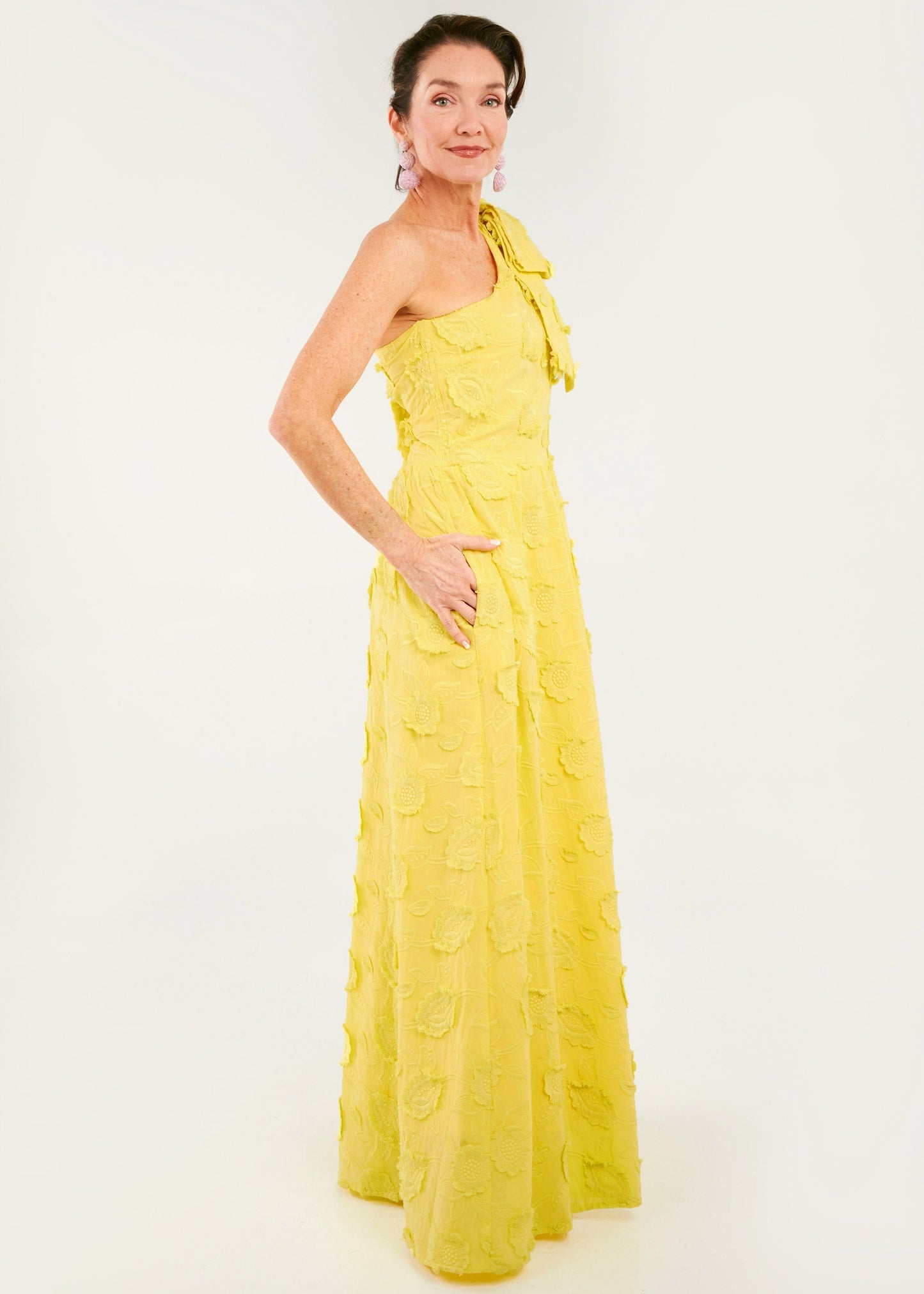 Robe Caroline en coton à fleurs 3D jaune vif