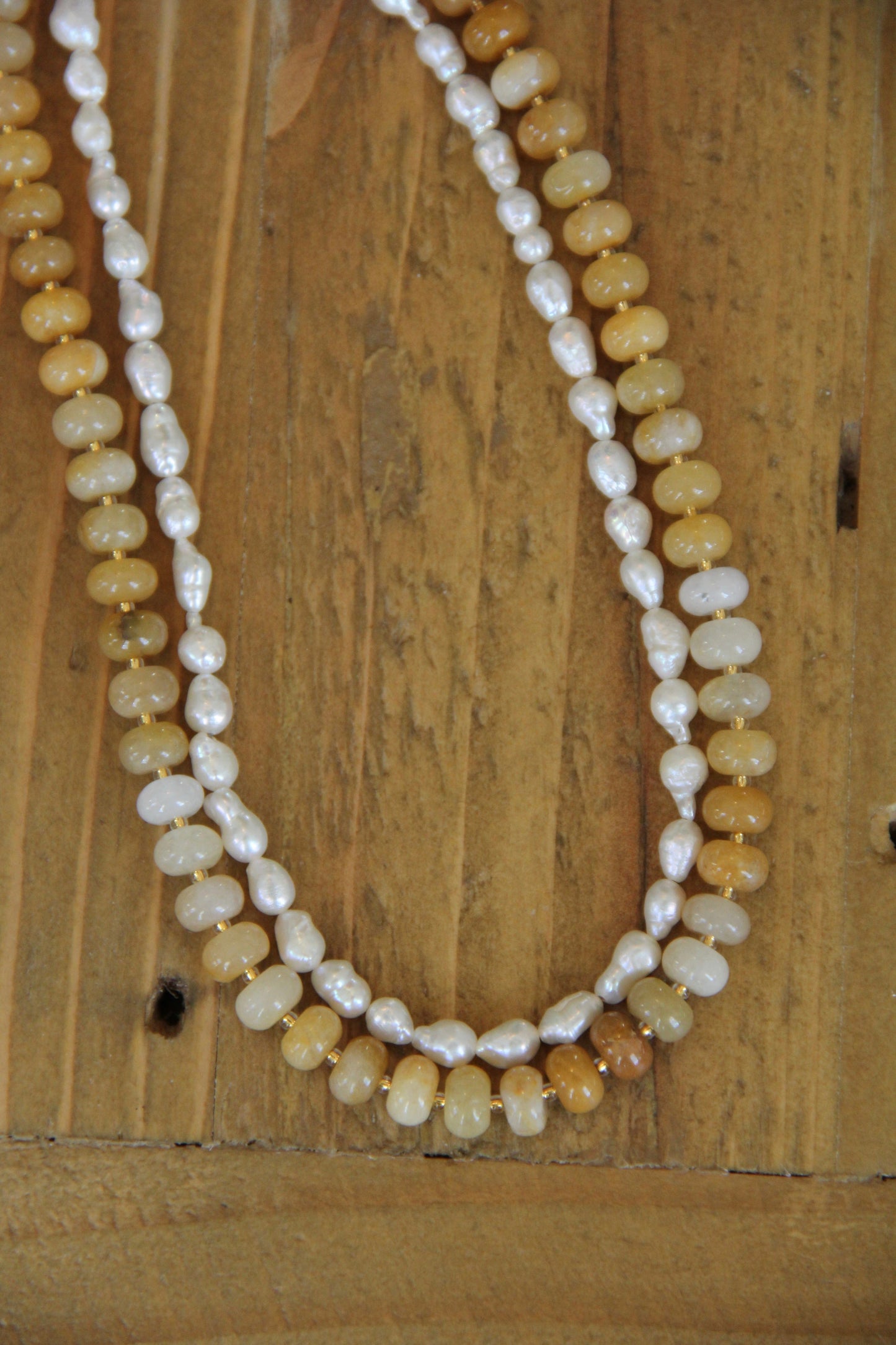 Collier Hilary
