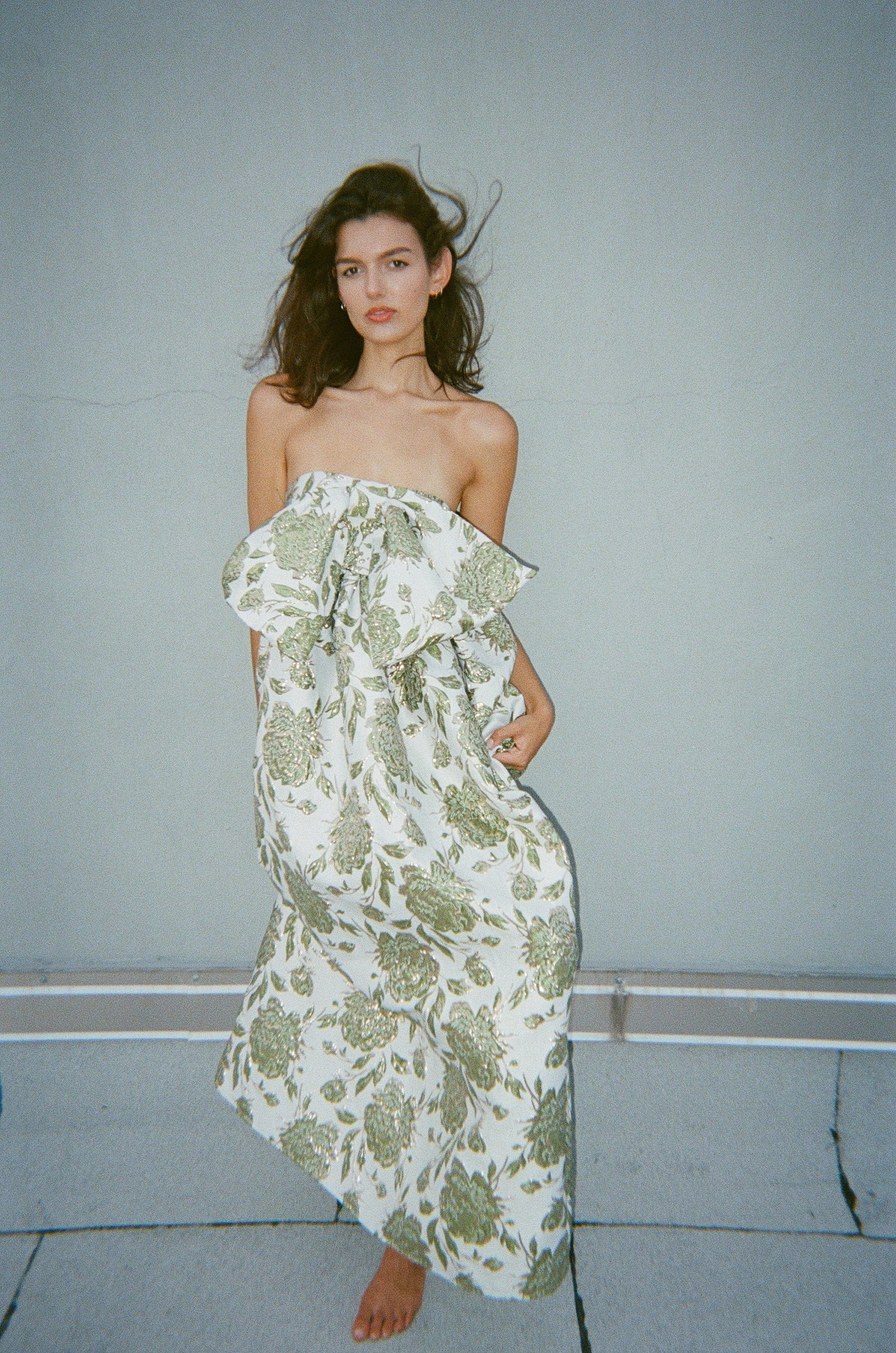 Robe à nœud en brocart émeraude