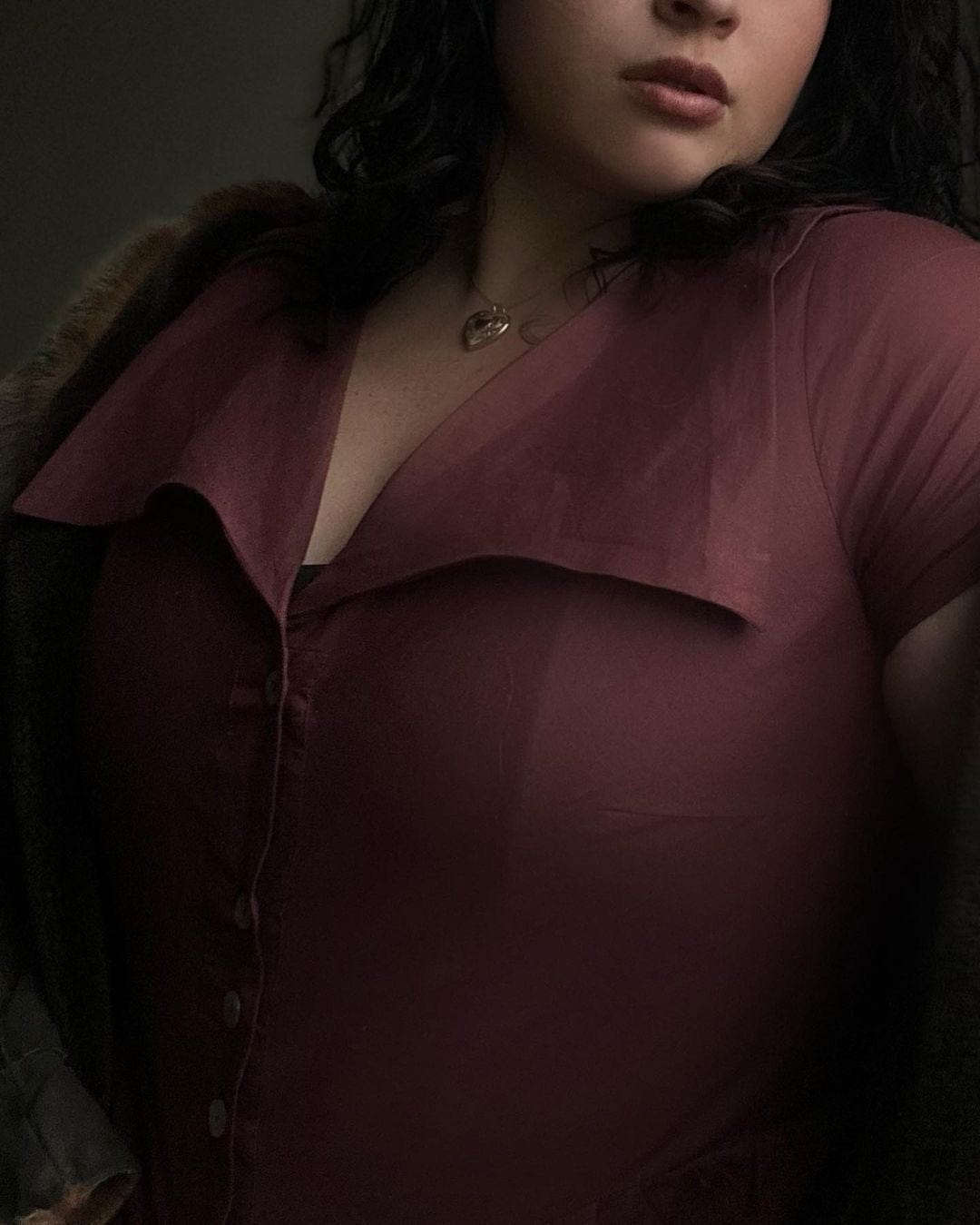 Robe Helena / 100% lin prune avec boutons coquillages