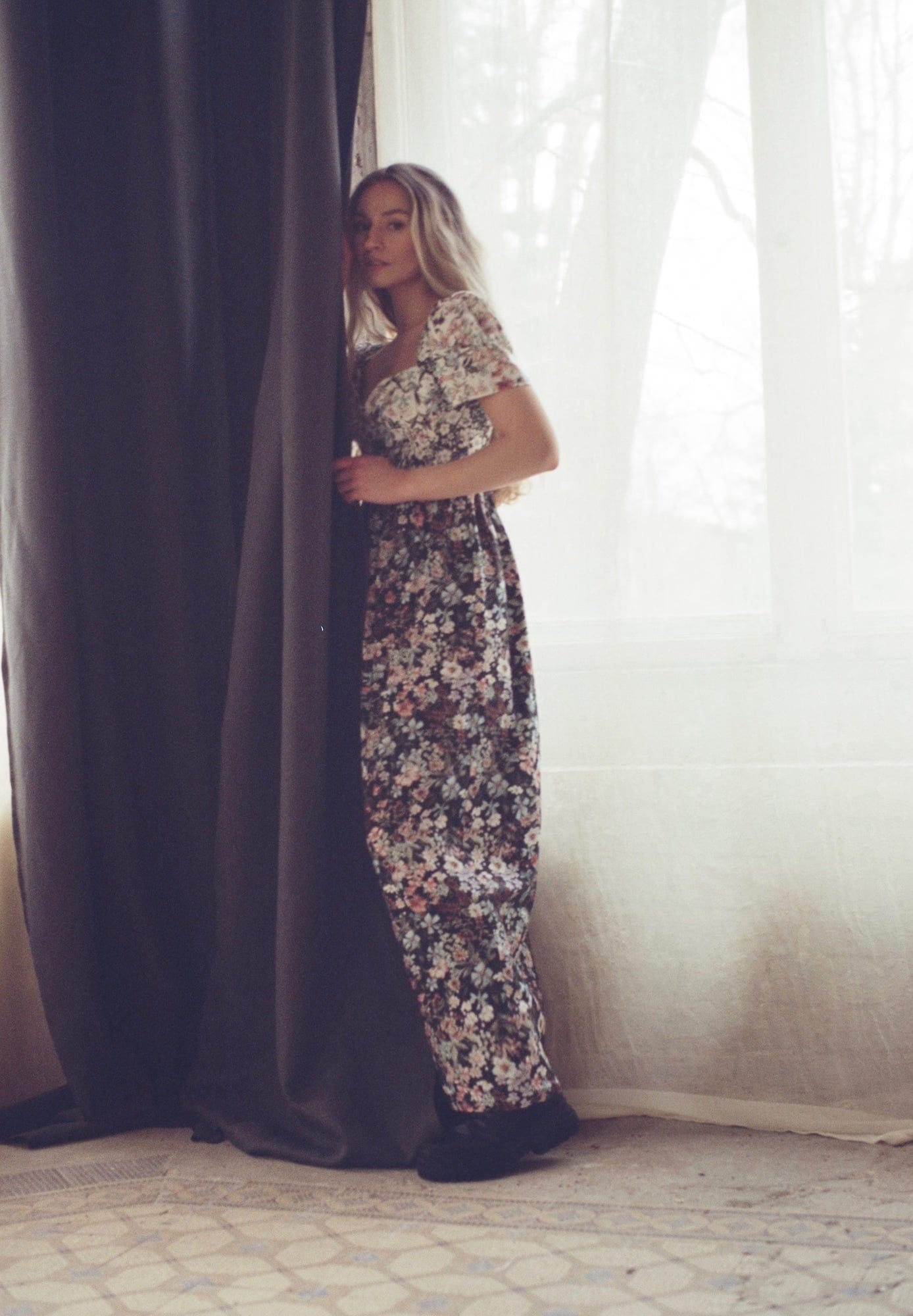 Robe longue Poppy / Coton à fleurs mélangées