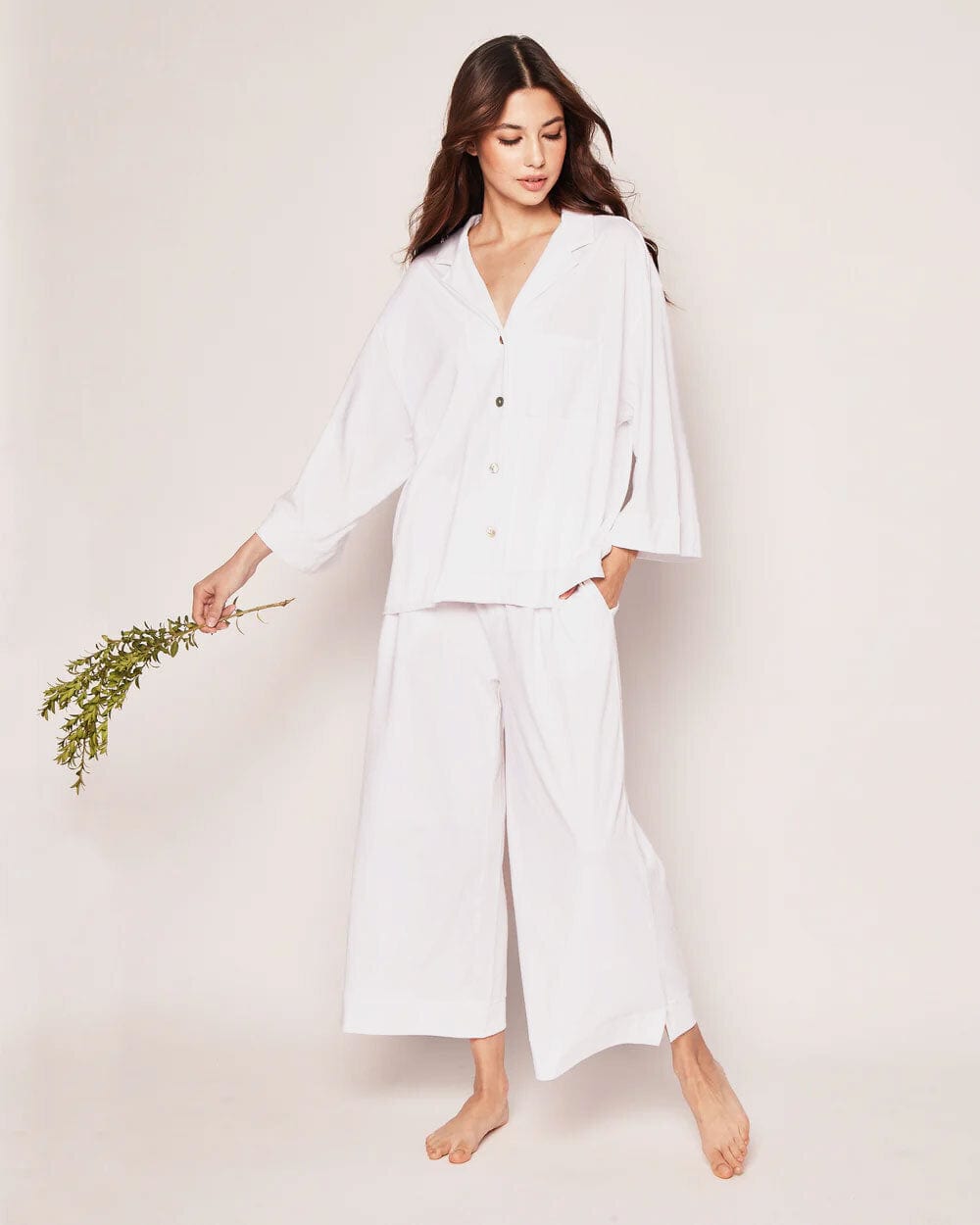 L'ensemble pyjama Olivia en tissu Pima à jambe large en blanc