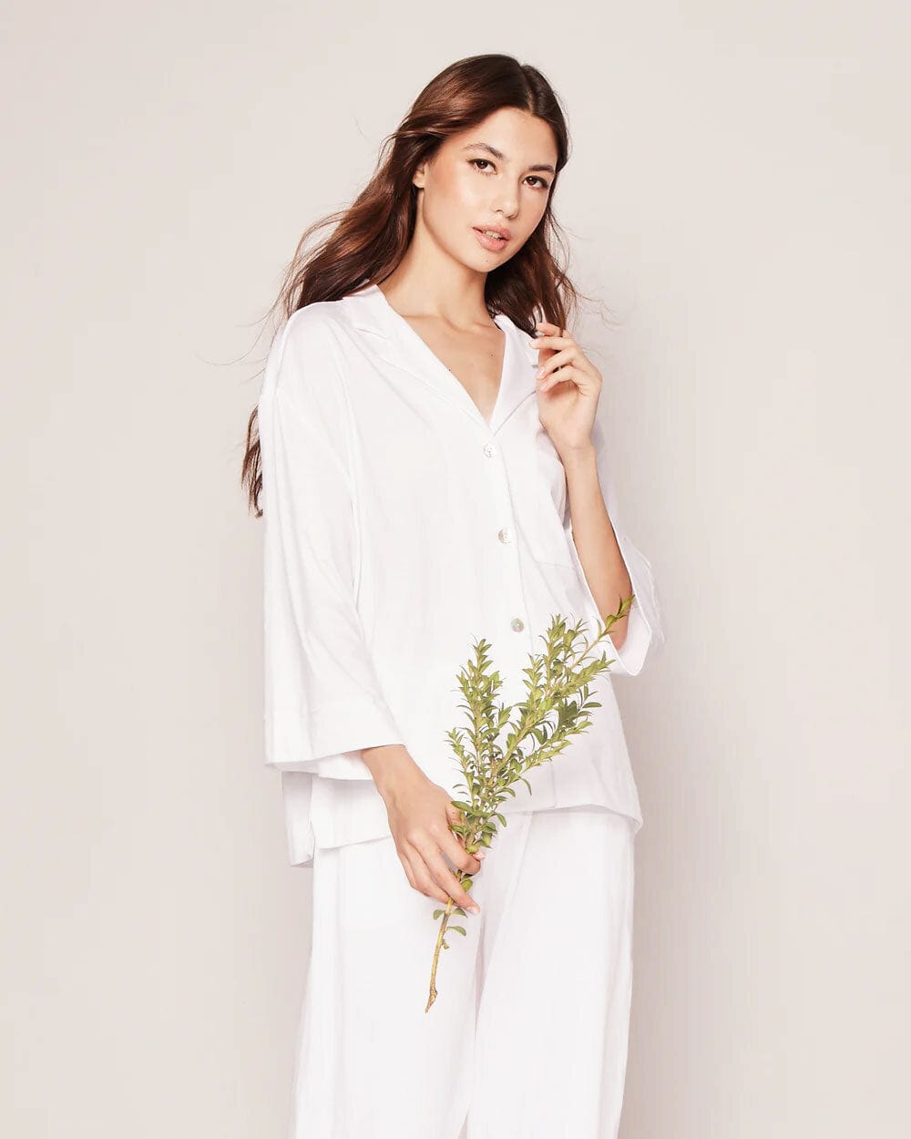 L'ensemble pyjama Olivia en tissu Pima à jambe large en blanc