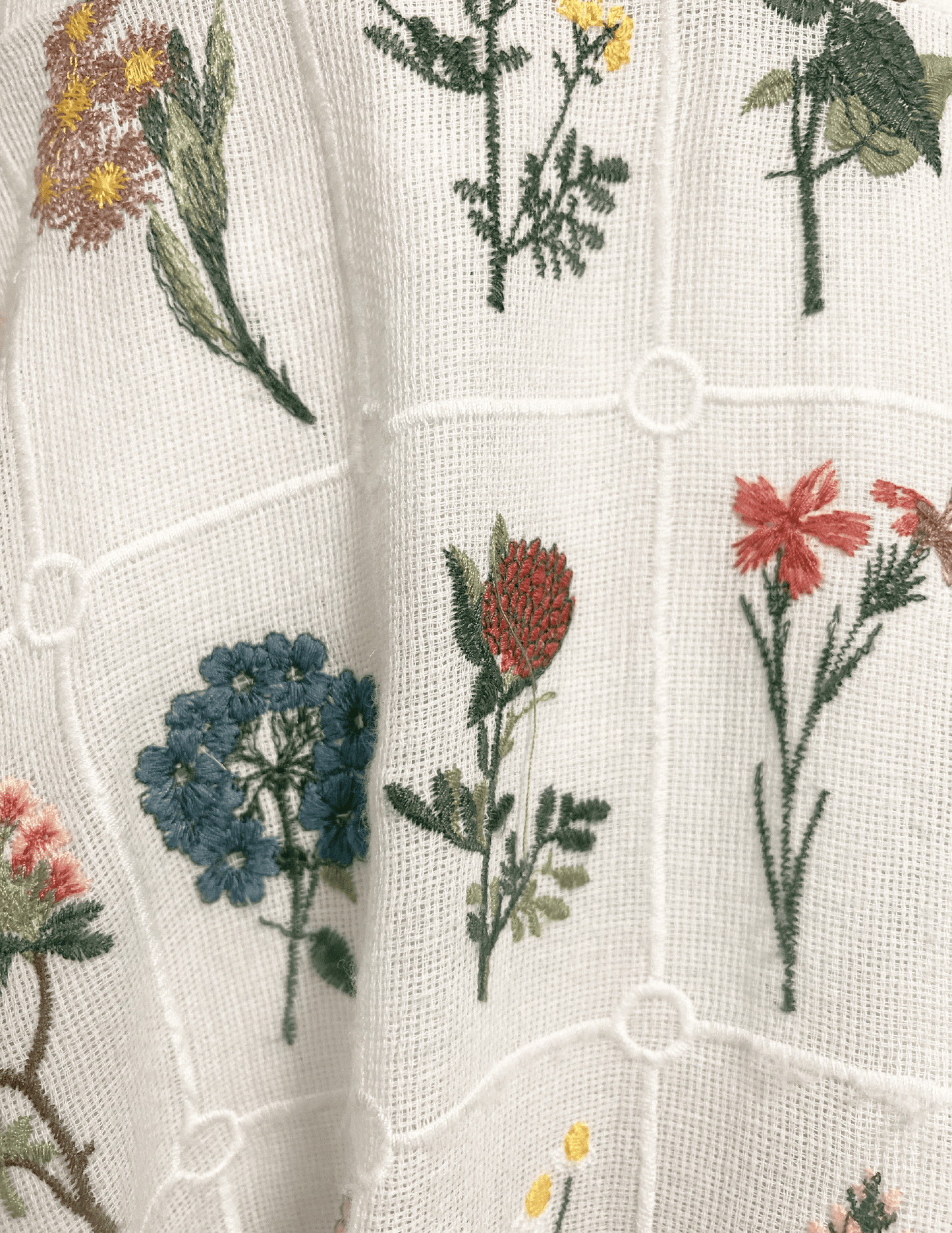 Octavia Fleur sauvage brodée