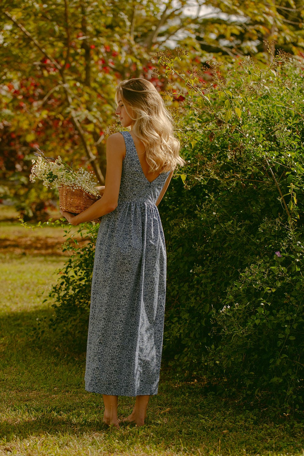 La robe Mary Alex en indigo coquelicot