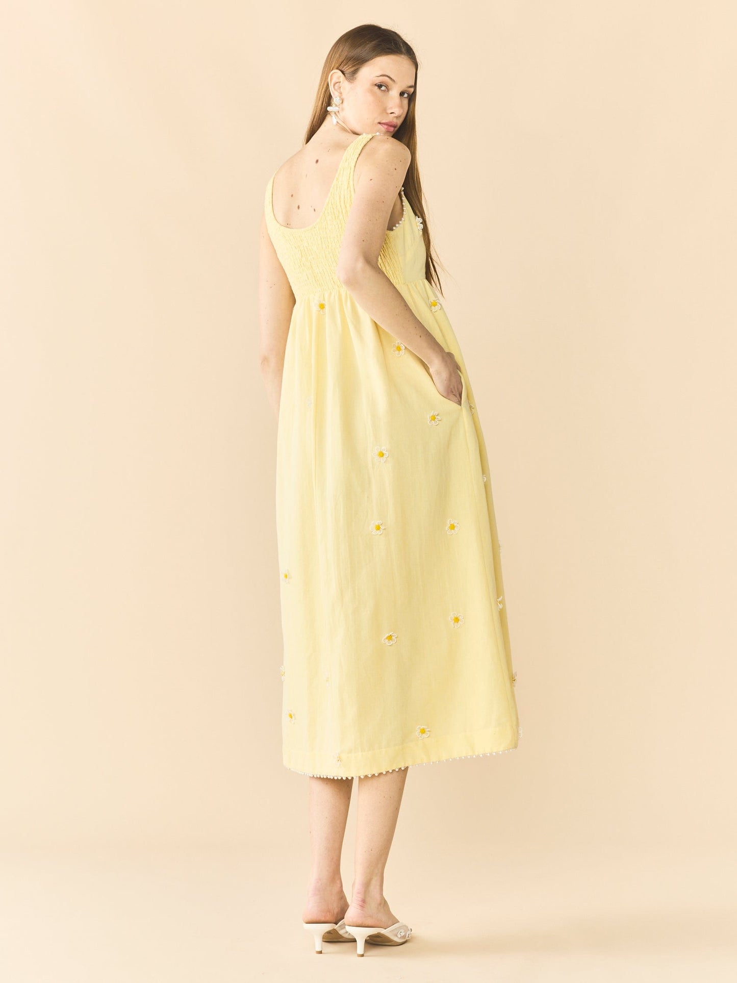 Robe Emily