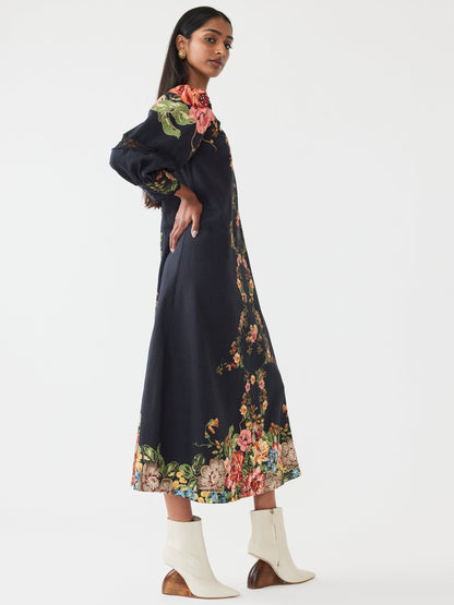 Robe Tara