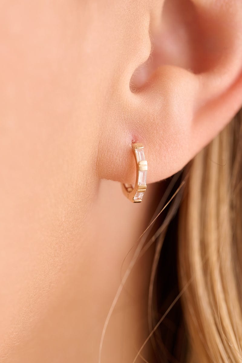 Boucles d'oreilles Huggie Baguette