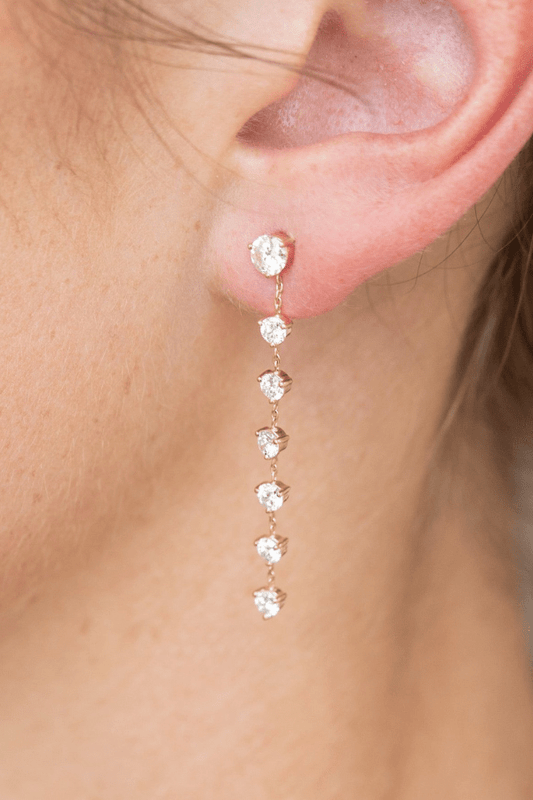 Boucles d'oreilles pendantes en diamant