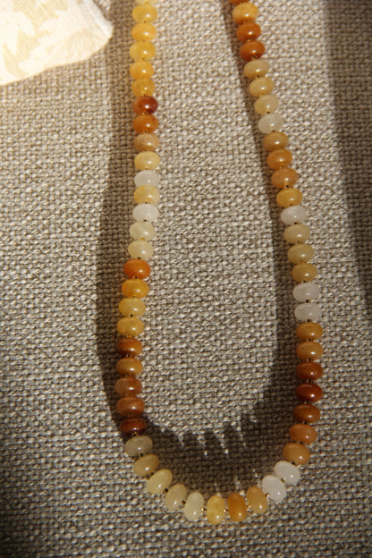 Collier Hilary