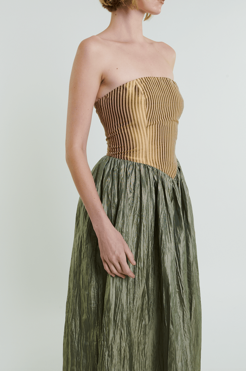 Robe longue Roxanne en crème et mousse 