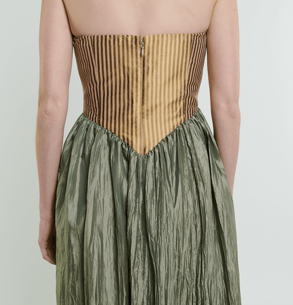 Robe longue Roxanne en crème et mousse 