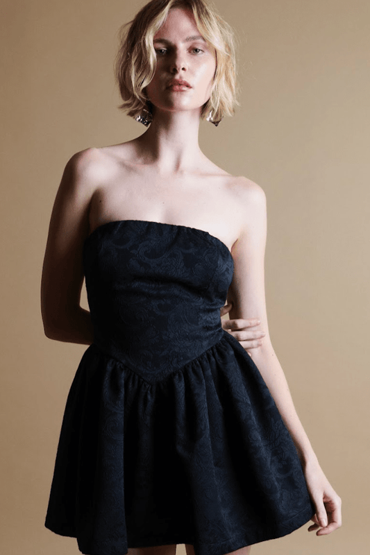 Robe courte Roxanne en noir 