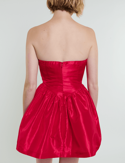 Robe courte Roxanne en rouge cerise