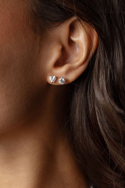 Clous d'oreilles cœur Amora 5 mm