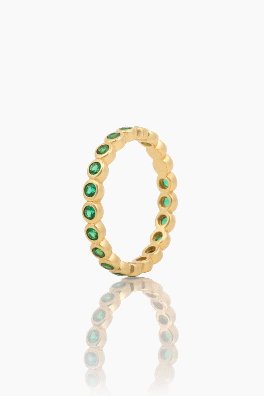 Bague Remi avec lunette en émeraude ronde