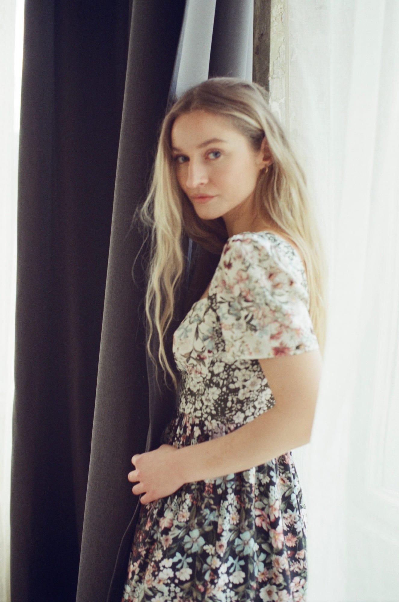 Robe longue Poppy / Coton à fleurs mélangées