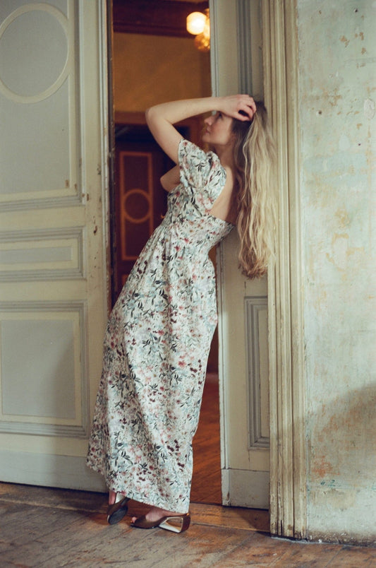 Robe longue coquelicot / Coton floral blanc vintage