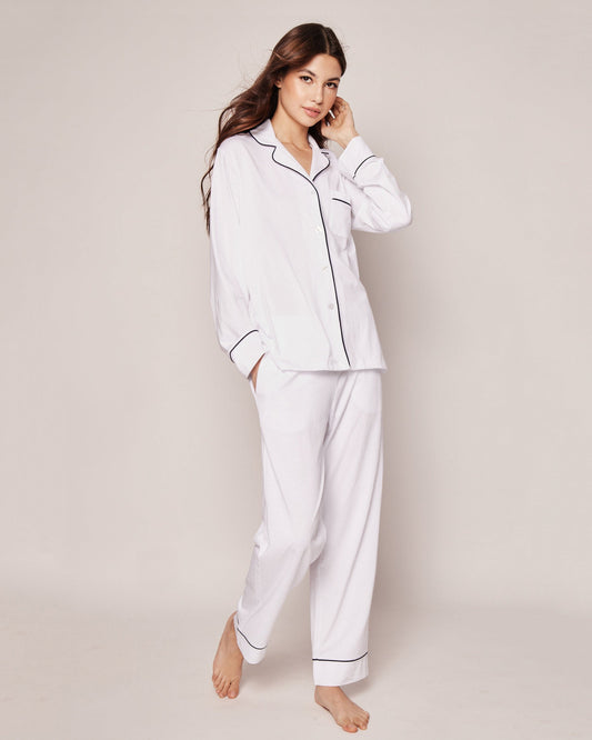 Ensemble pyjama Pima pour femme en blanc avec passepoil bleu marine