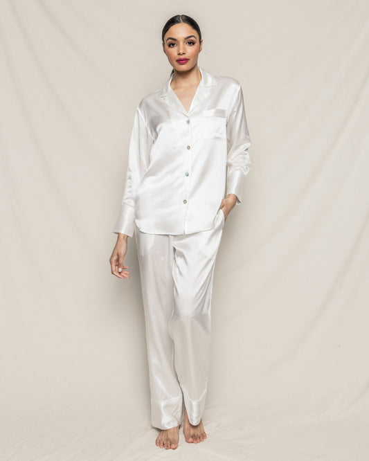 Ensemble pyjama en soie pour femme en blanc 