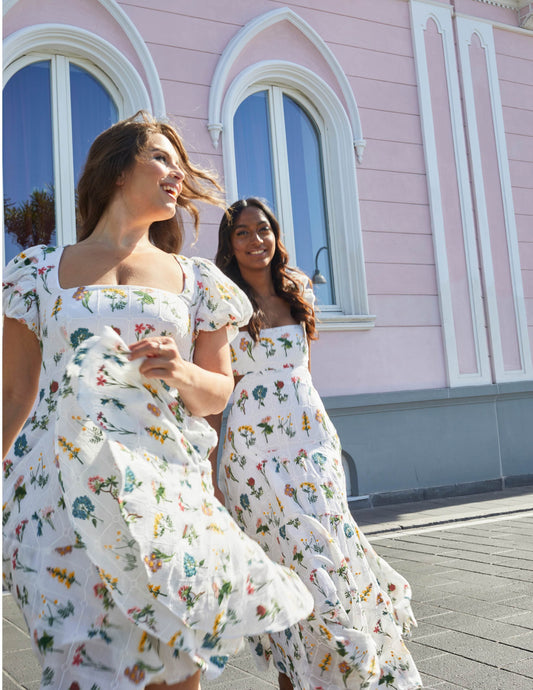 Octavia Fleur sauvage brodée