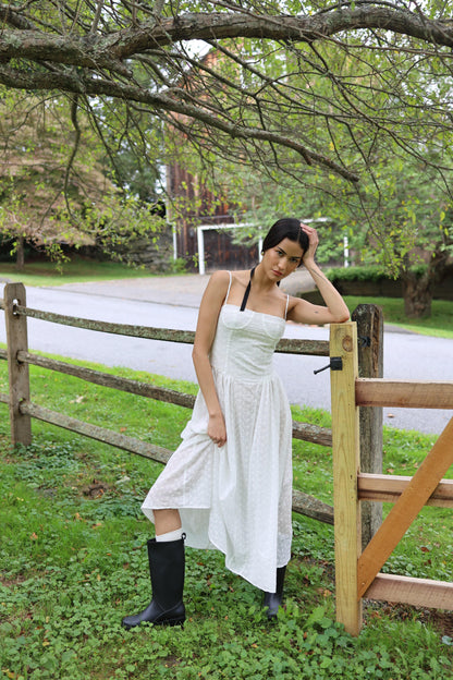 Robe Lou Lou à œillets blancs