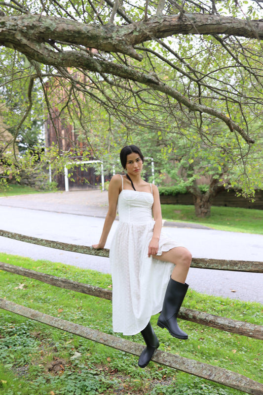 Robe Lou Lou à œillets blancs