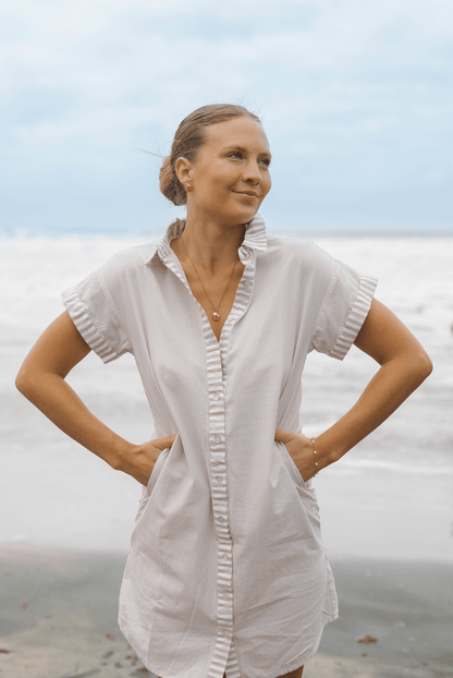 Robe courte à manches courtes Riga - Rayures beiges